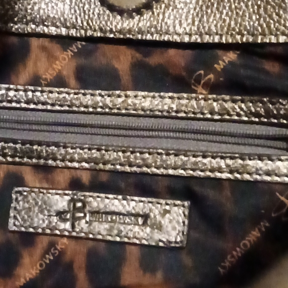 B Makowsky crossbody - Picture 7 of 10